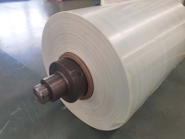 CFRTP連續(xu)纖維增強(qiáng)熱塑性複(fú)合材料拉(la)擠工藝可(ke)代替鋼筋(jīn)