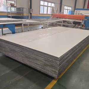 CFRT蒙皮增強車(chē)廂闆複合闆(pan)